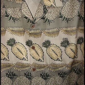 Men's XL Tommy Bahama Silk Pineapple Print Shirt - Gray and Cream​